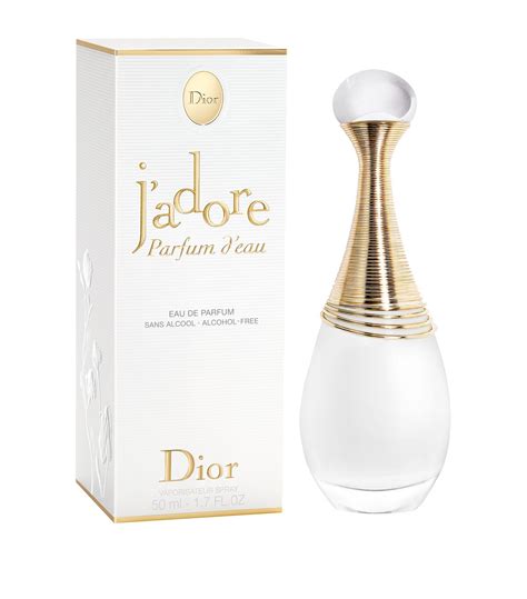 pochette rose ronde dior avec eau parfum.j'adore|J'adore Parfum d'Eau Dior pour femme .